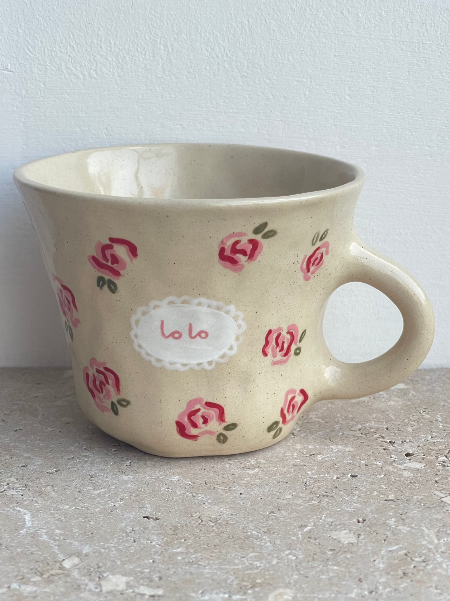 Mama / ماما rose garden mug