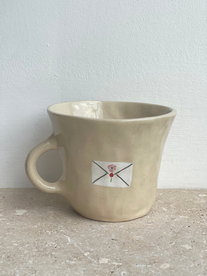 Mama / ماما feather mug