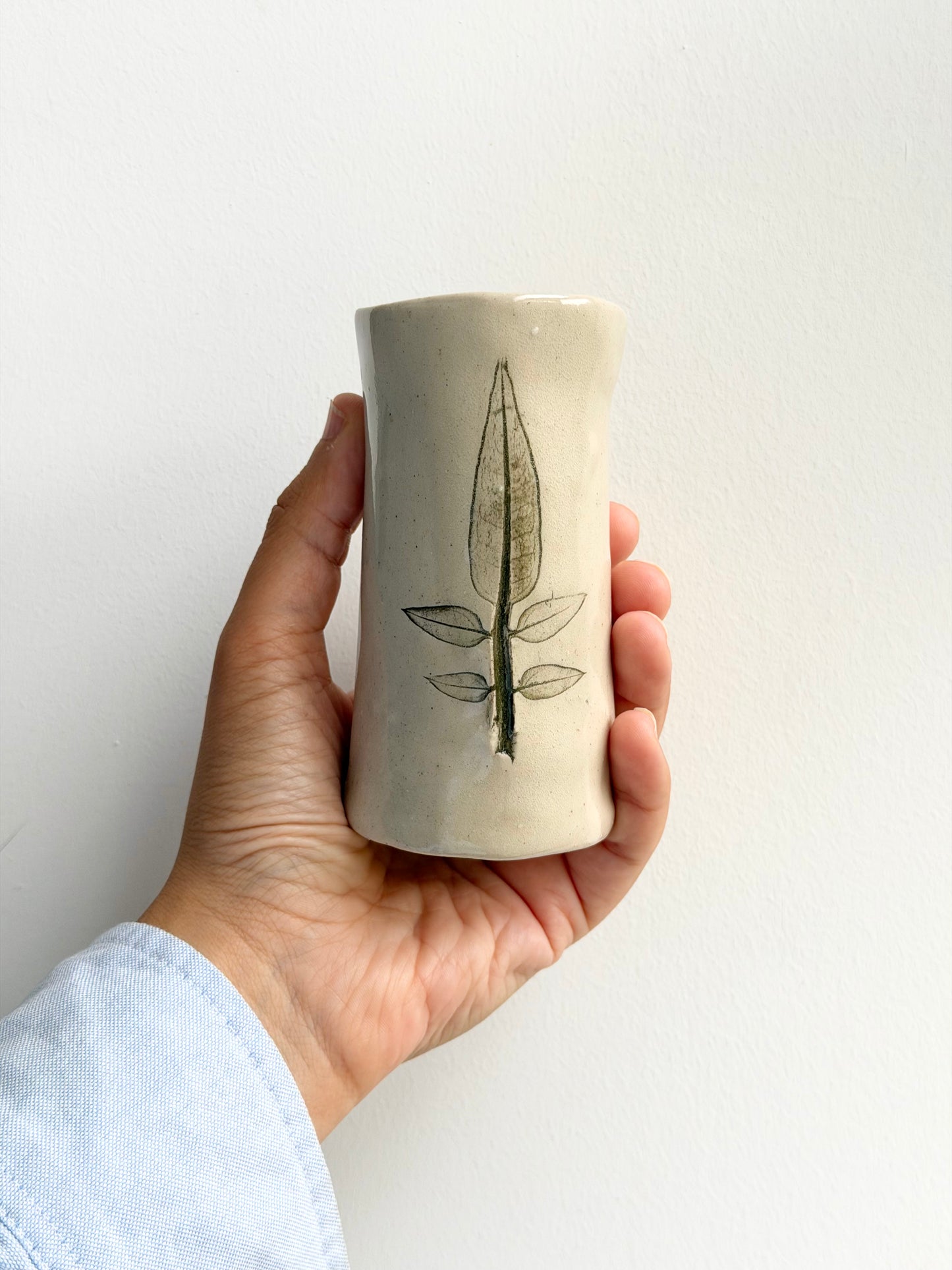 Mini leaf imprinted vase (OG archive) - 9