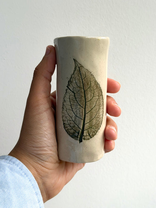 Mini leaf imprinted vase (OG archive) - 1